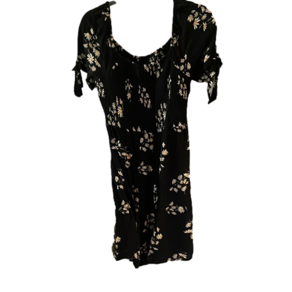 American eagle sundress size large black with flowers